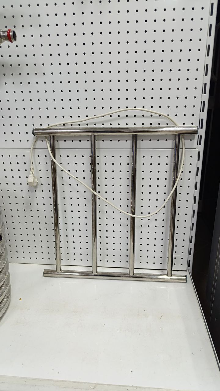 Полотенцесушитель ЭЛЕКТРИЧЕСКИЙ Лесенка 4 полки 3/4" 500х500