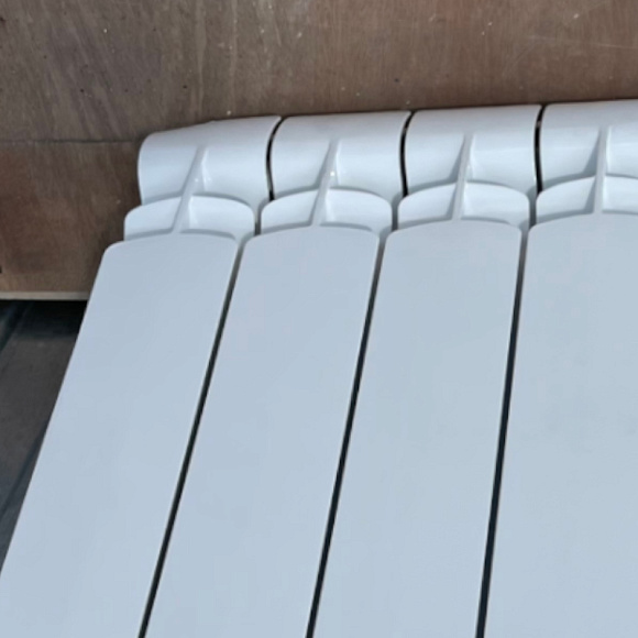 Биметаллический радиатор Royal Thermo Indigo B 500/100, 8 секций(Уценка, сколы)